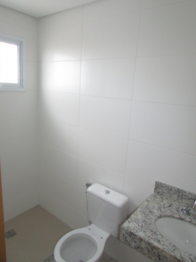 Foto Atualizada 04/04/2017 - BAINHEIRO DA SUITE 1